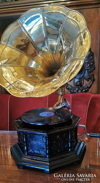 Meseszép működőképes gramofon