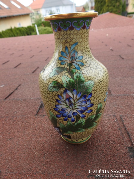 Old Chinese Compartment Enamel Vase - Fire enamel vase with swallow and flower motifs