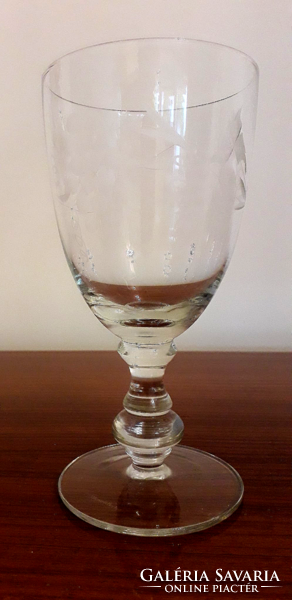 Villeroy & boch old glass polished grape patterned stemmed glass cup