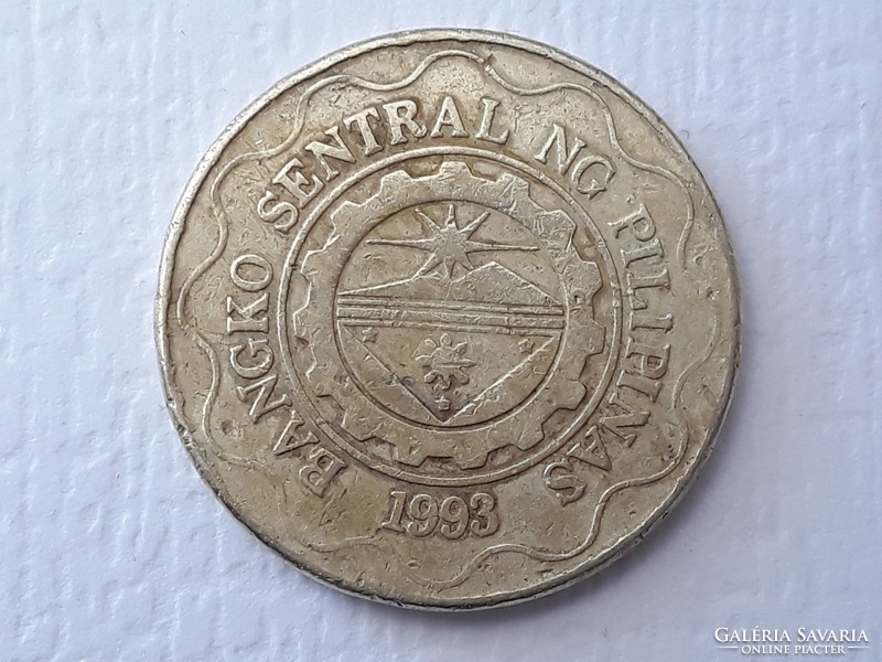 5 Piso 1998 coin - Filipino 5 piso 1998 republika ng pilipinas, bangko sentral ng pilipinas 1993