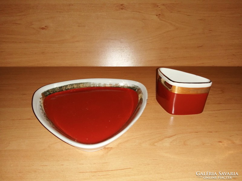 Hollóházi porcelán aranyozott, bordó cigarettázó dohányzó szett 2 részes (3/d)