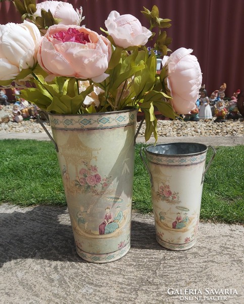 Gyönyörű vintage jelenetes fém vázák kaspók rózsás virágos  váza Kínai gésa mesés darabok