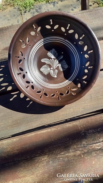 Folk ceramic wall plate bowl in brownish Hódmezővásárhely