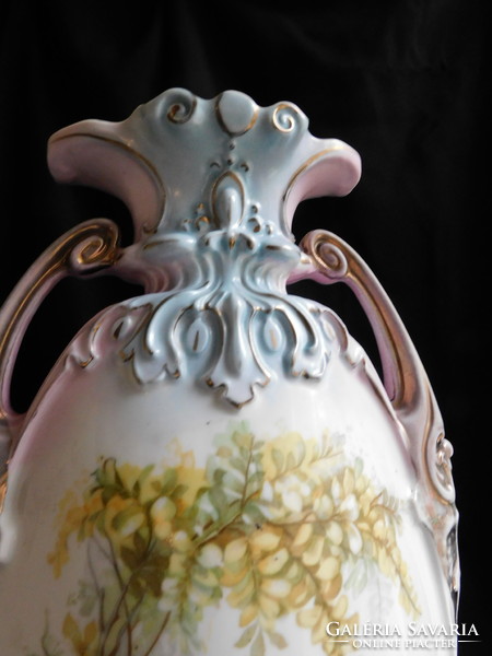 Antique Victorian austria monarchy contemporary vase with bird decor
