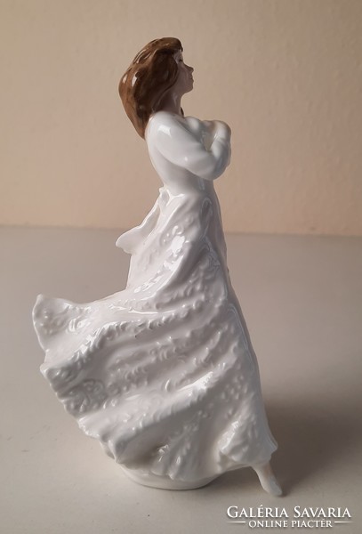 Royal doulton porcelain figurine, statue