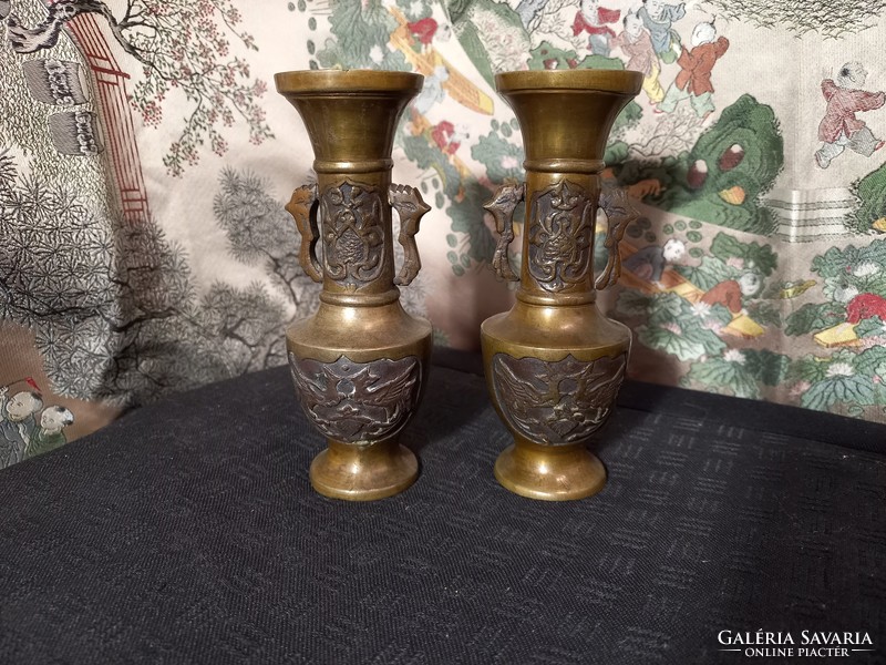 Chinese bronze showcase pair