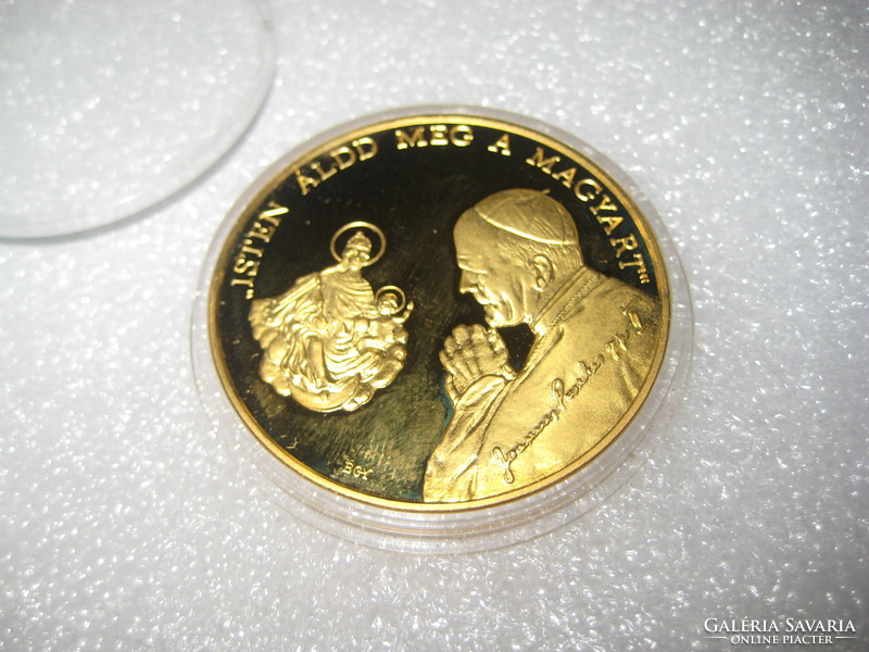 II. János Pál's visit to Hungary, Szombathely 1991 gold-plated medal 44 x 3 mm