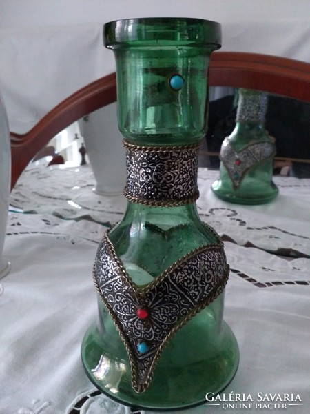 Zöld üveg váza, kövekkel díszítve, Shisha 23 cm