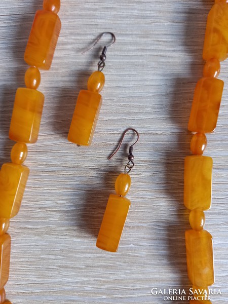 Amber art deco necklace and earrings