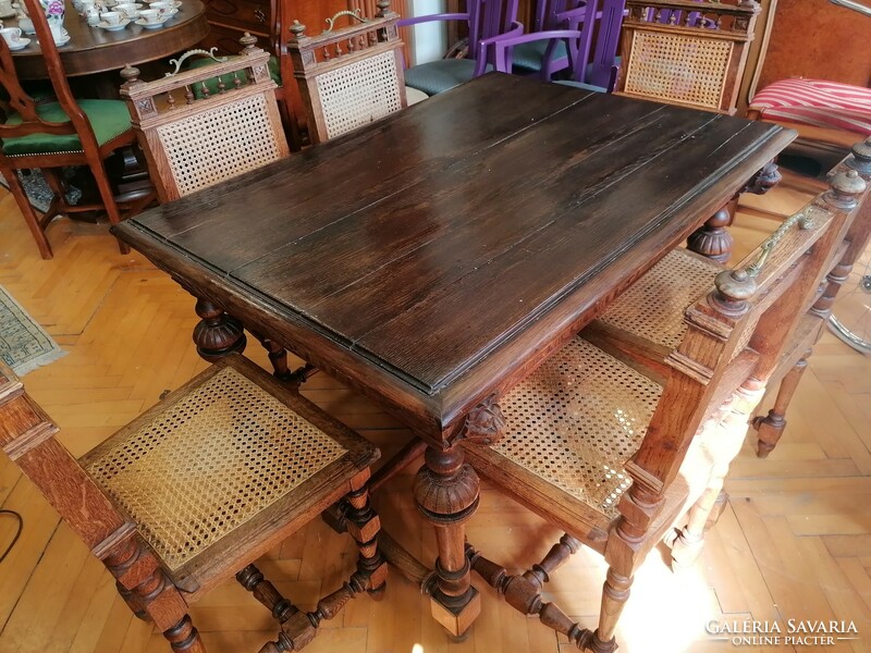 Antik asztal 6 szék