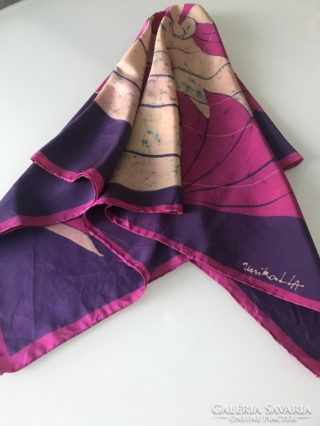 Unique, hand-painted silk scarf, 90 x 86 cm