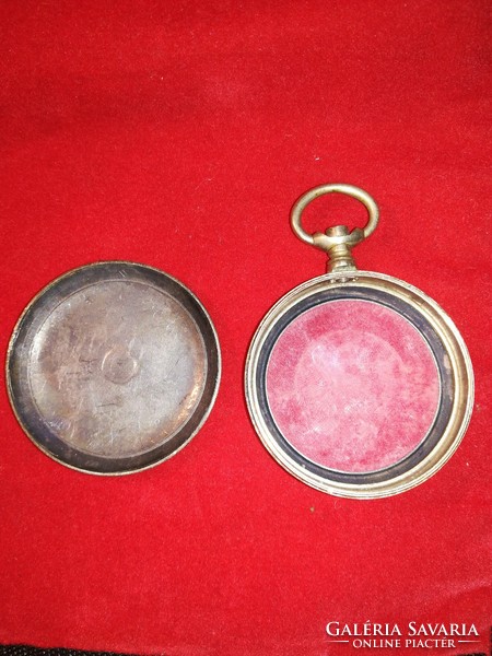 Pocket watch case in rococo style