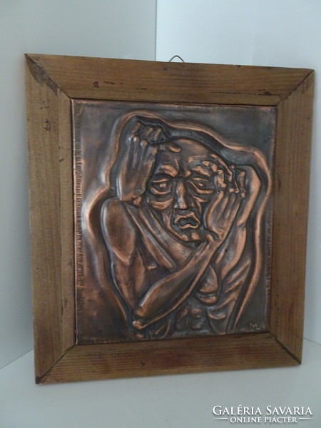 "Pánik" c. szép hibátlan bronz jelzett felikép. 25x22 cm.