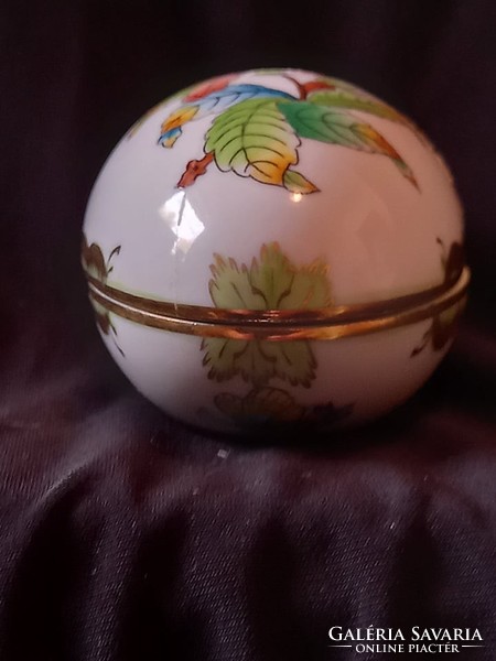 Herend flower patterned eggs (hand painted, damaged)