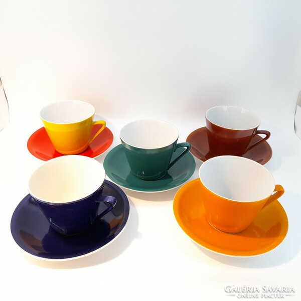 Színes Alföldi porcelán teás csészék, nagy méretű csészék