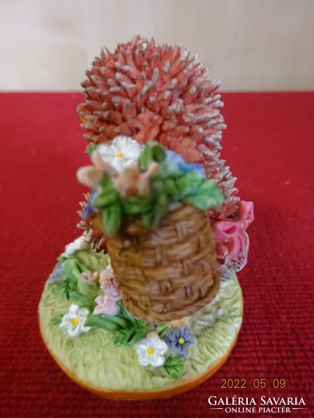 Figural statue, hedgehog mama collects flowers, height 6.5 cm. He has! Jókai.