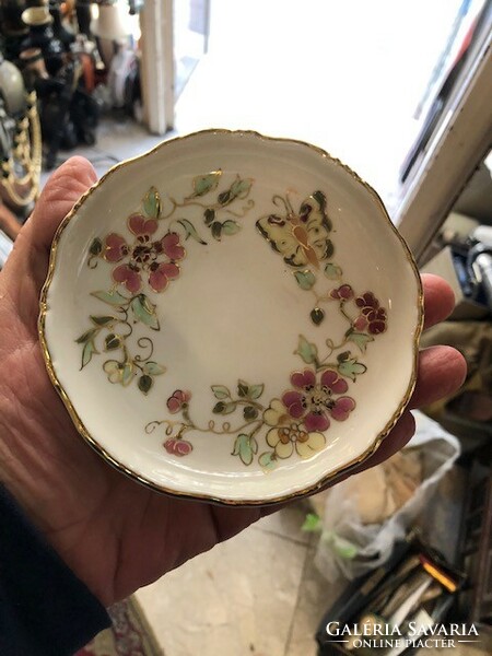 Zsolnay porcelain bowl, flawless work with a size of 10 cm.