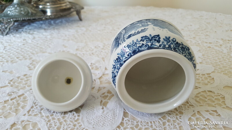 Antique villeroy & boch blue castle with covered sugar bowl
