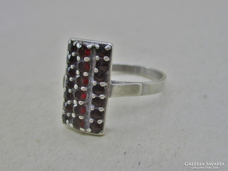 Gyönyörű régi gránátköves ezüst gyűrű