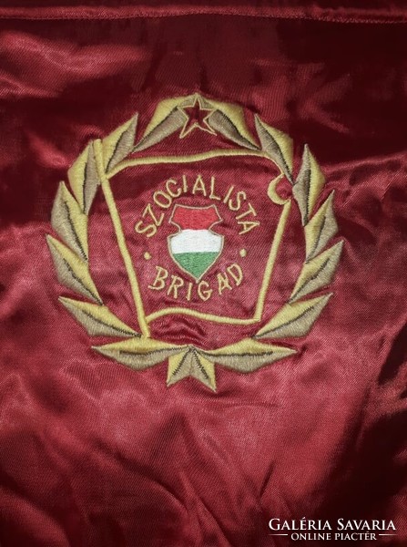 KISZ - Szocialista Brigád / Zászló.