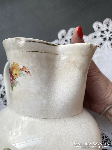 Rózsás antik porcelán kancsó