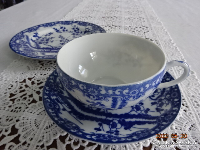 Japanese porcelain breakfast set, the diameter of the small plate is 17.5 cm. He has!