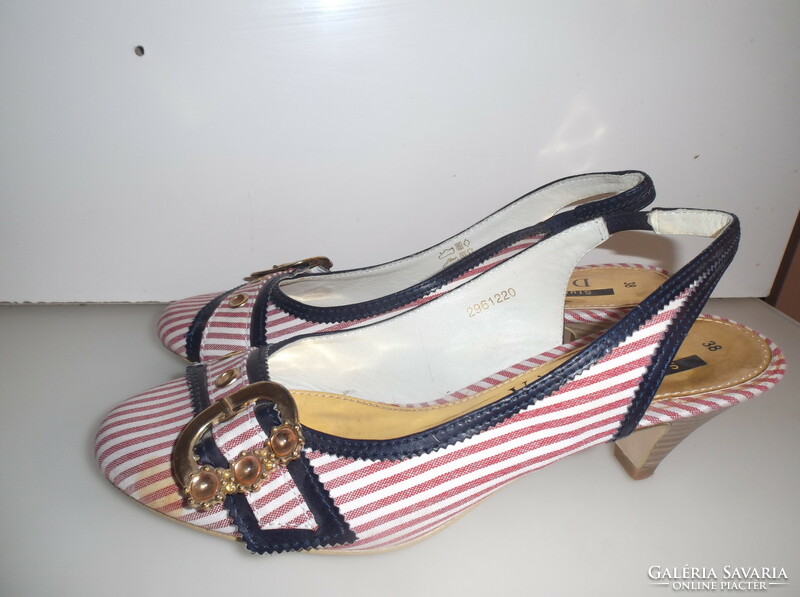 Sandals - dominatrix - size 38 - insole 24 cm - heel 6 cm - nice condition