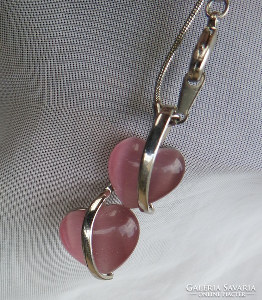 Double heart pink pendant necklace