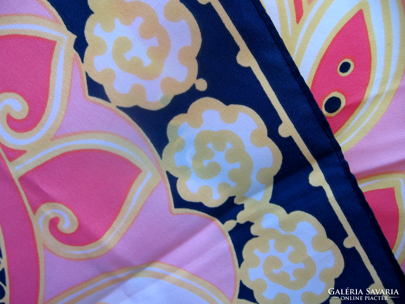 Retro yellow-blue-pink fantasy patterned scarf