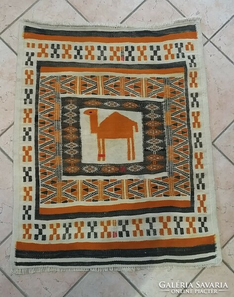 Berber hand-woven wool tapestry 82 x 103 cm