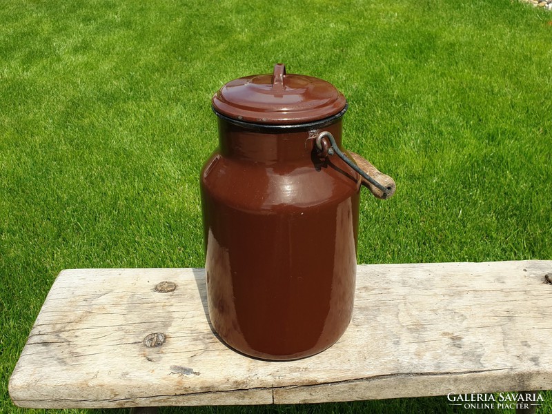 Enameled old vintage large 3 l milk jug lampart with enamel jug