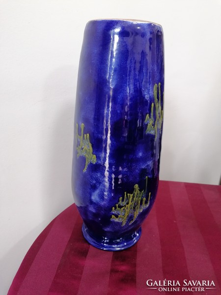 Zsűrizett - szignózott retro iparművészeti kerámia váza