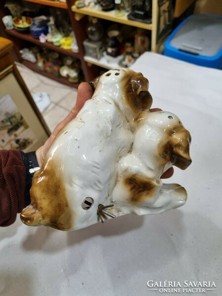 Régi német porcelán kutya