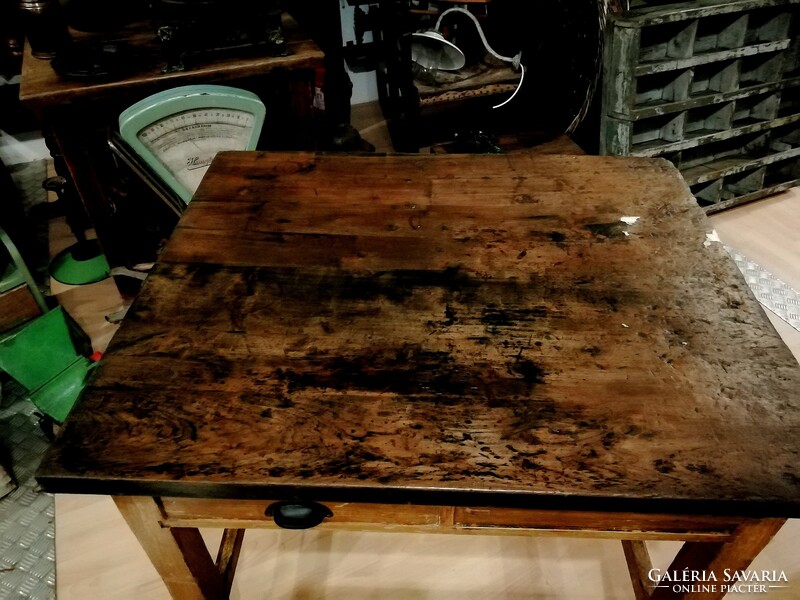 Laboratory table, work table, chemist's table with thick oak top, double-sided from the middle of the 20th century