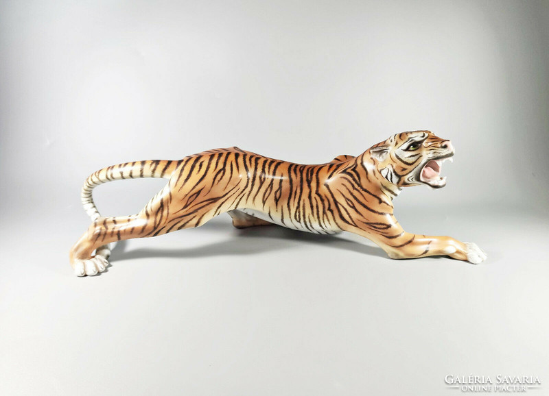 HERENDI, VADÁSZÓ TIGRIS 44 CM KÉZZEL FESTETT PORCELÁN FIGURA MCD, HIBÁTLA! (J042)