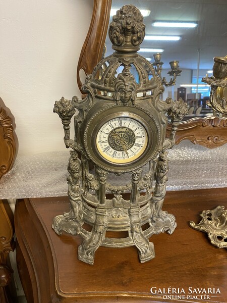 Mechanical Spanish fireplace clock