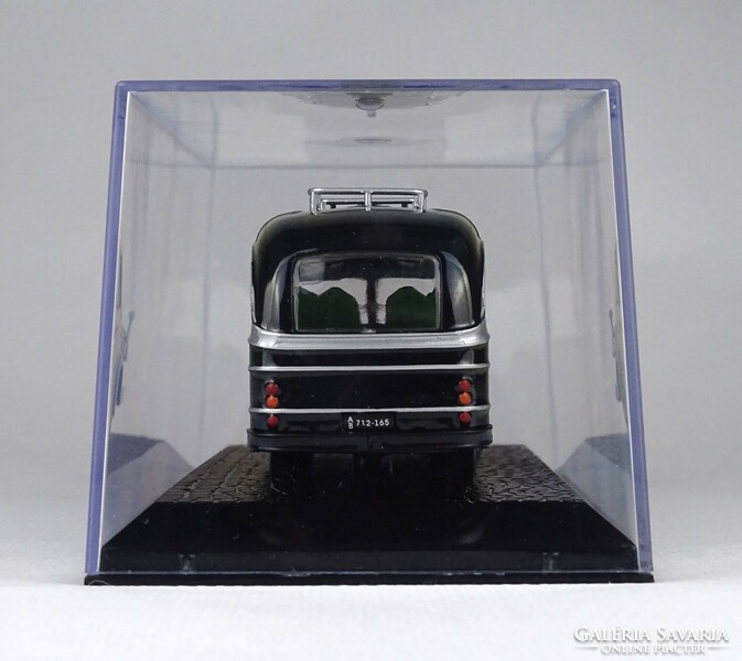 1J208 krupp titan o80 1951 bus model in a gift box