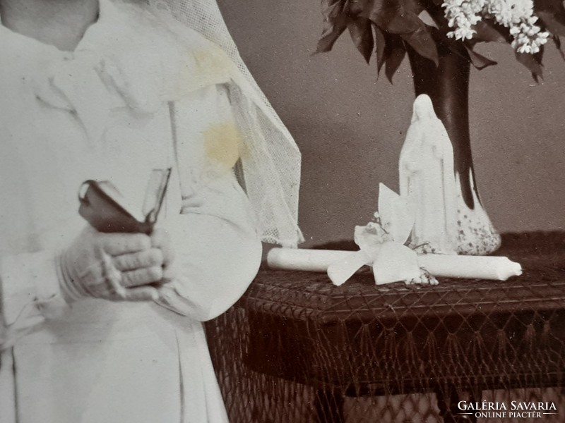 Old children's photo 1935 first communion little girl photo