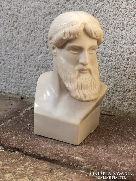 Man, bust, Greek
