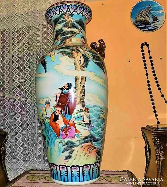 Huge Chinese porcelain vase with hand-painted whitewashed scene, castle trim