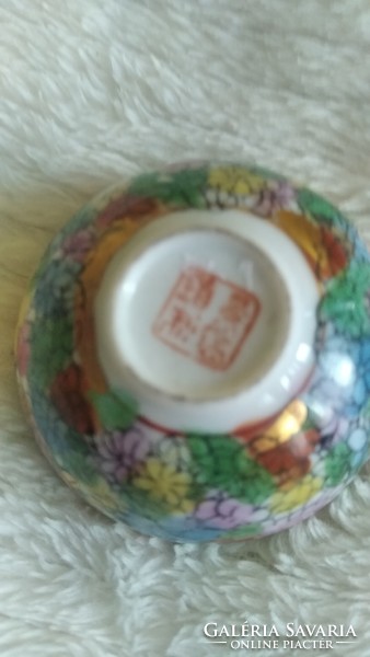 Japán kis porcelán  3 cm magas