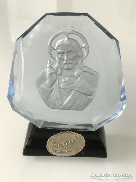 Art deco Czech crystal glass ornament with intaglio Jesus head, schlevogt ingrid series, 8 cm high