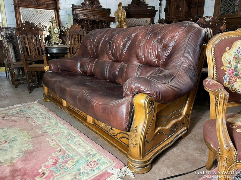 3 Personal leather sofa