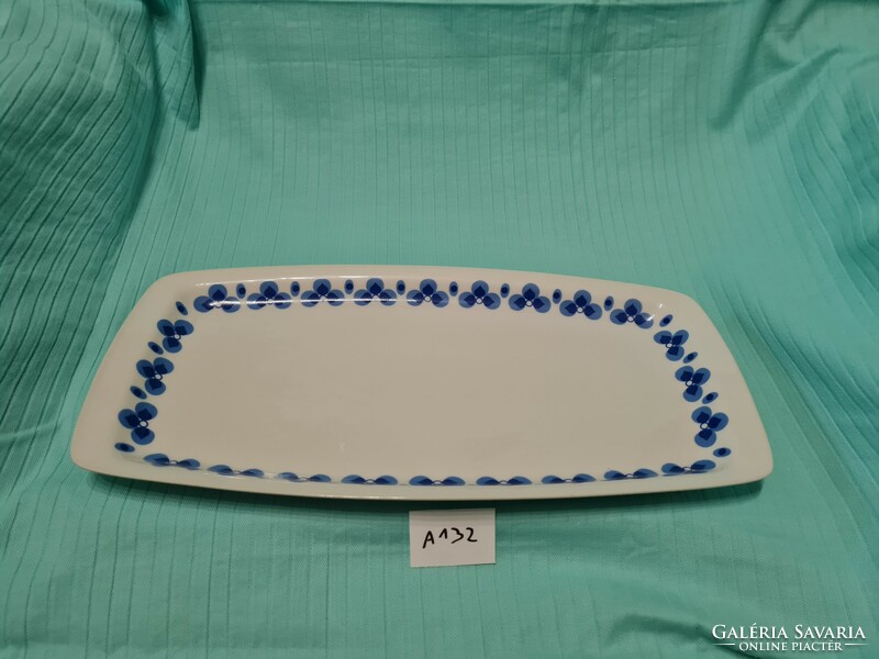 Roast plate with a lowland piri pattern