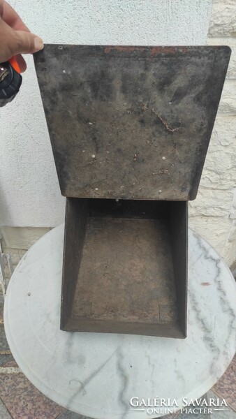 Antique art deco art nouveau, fuel, coal holding lion foot! Fireplace tile stove with spark pliers
