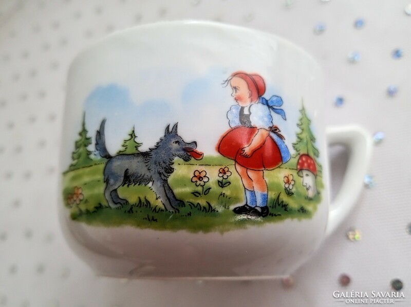 Redhead and wolf kid cup
