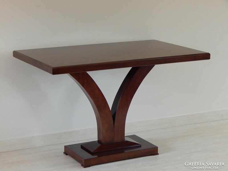 Art deco dining table, small size. (C-16)