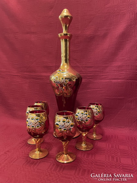 Richly gilded liqueur set