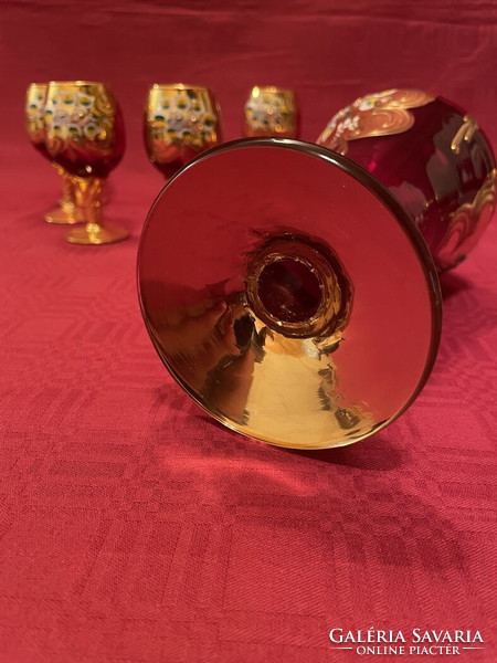 Richly gilded liqueur set