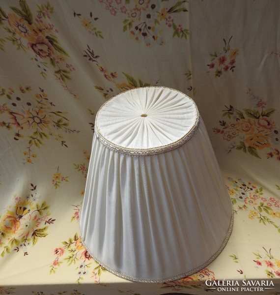 Large dress lamp for floor lamp - / novelty, kept in a closet /
